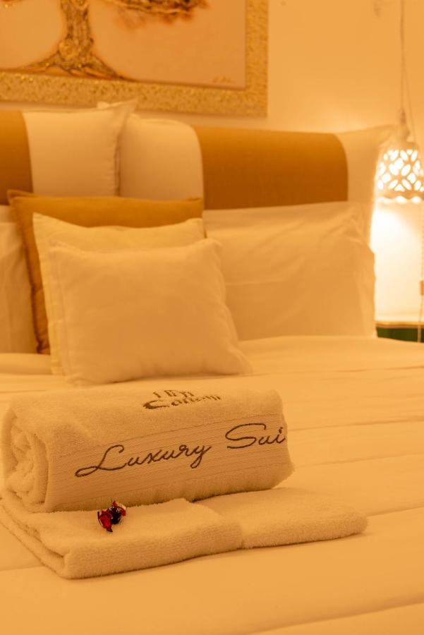 Cadelli Luxury Suite & Apartments Lecce Kültér fotó