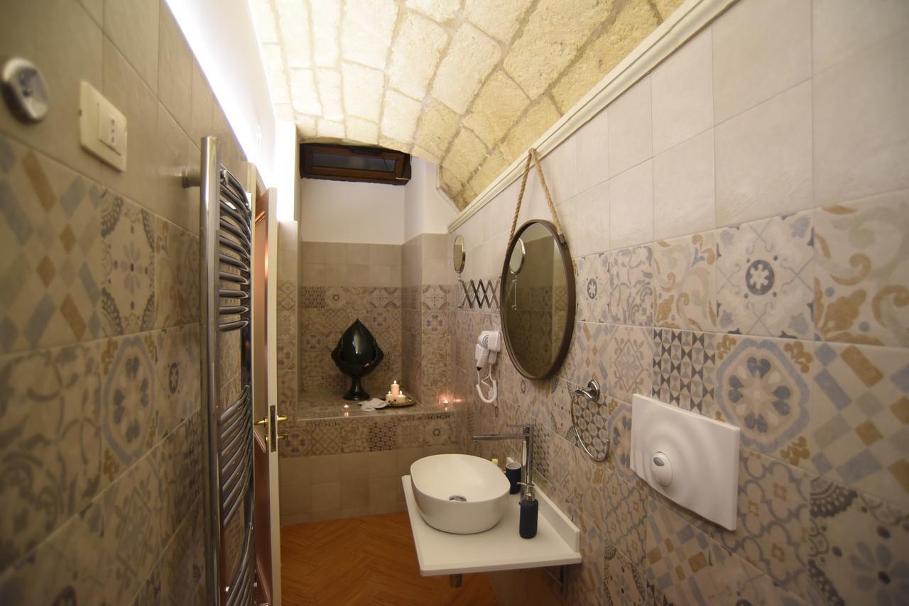 Cadelli Luxury Suite & Apartments Lecce Kültér fotó
